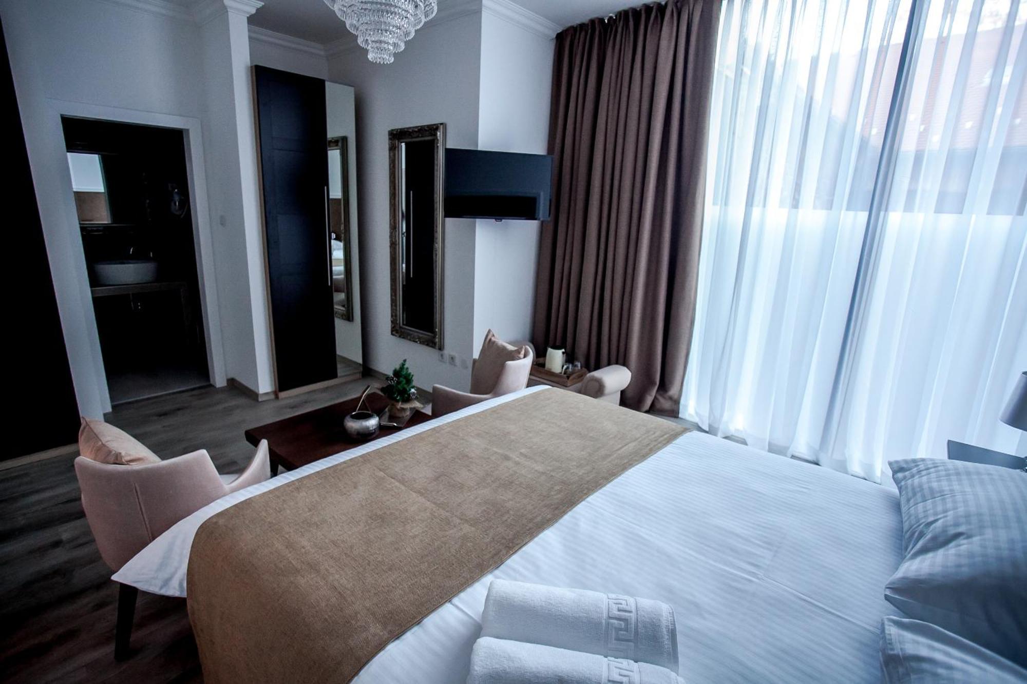 Flex Selfcheckins - Zagreb - Hostel - 8 Rooms - City Centre Exteriér fotografie