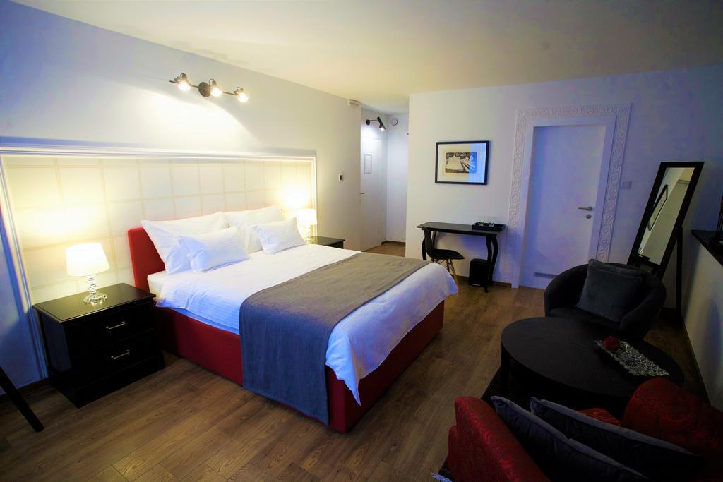 Flex Selfcheckins - Zagreb - Hostel - 8 Rooms - City Centre Exteriér fotografie